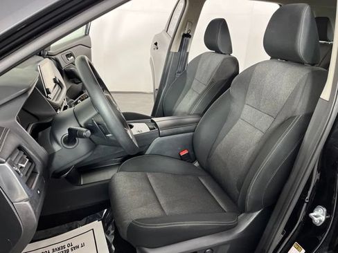 Used 2024 Nissan Rogue SV FWD image 20