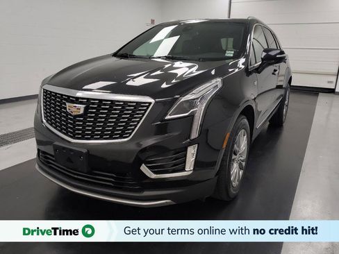 Used 2021 Cadillac XT5 Premium Luxury FWD image 1
