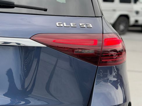 New 2026 Mercedes-Benz GLE 53 AMG 4MATIC image 12