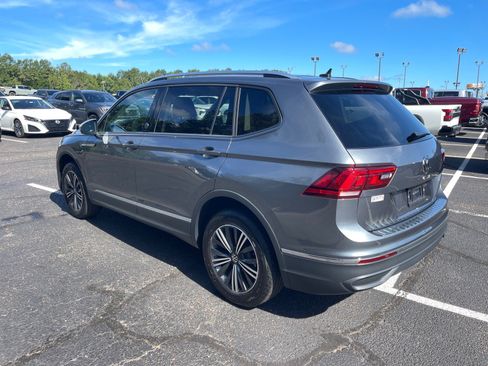 Used 2024 Volkswagen Tiguan Wolfsburg Edition FWD image 14