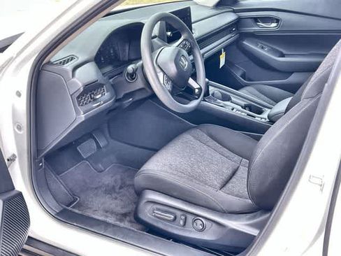 Used 2026 Honda Accord SE image 3