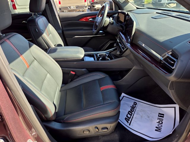 Certified 2024 Chevrolet Traverse RS w/ LPO, Floor Liner Package AWD/4WD image 15