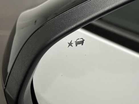 Used 2024 Chevrolet Trax RS w/ Driver Confidence Package FWD image 5