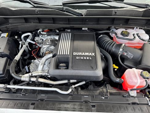 New 2026 GMC Sierra 1500 Elevation image 8