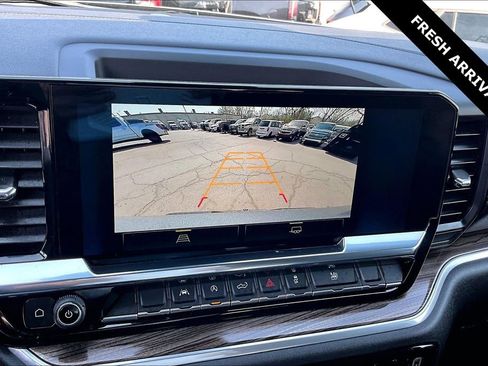 Used 2025 Chevrolet Silverado 1500 RST AWD/4WD image 15