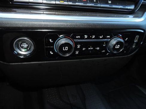 Certified 2022 Chevrolet Silverado 1500 LT RWD image 24