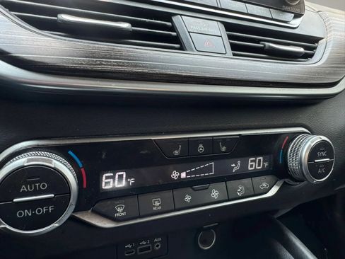 Used 2019 Nissan Altima 2.5 SL FWD image 19