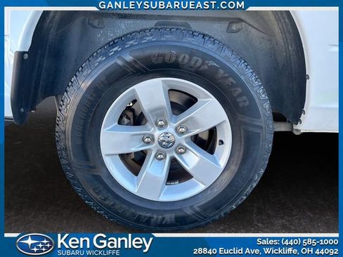 Used 2017 RAM 1500 Express image 18