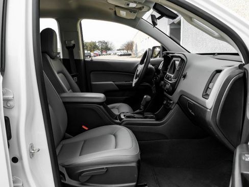 Used 2021 Chevrolet Colorado W/T w/ WT Convenience Package image 32