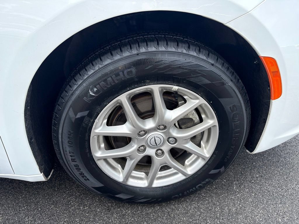Used 2026 Chrysler Pacifica Select FWD image 13