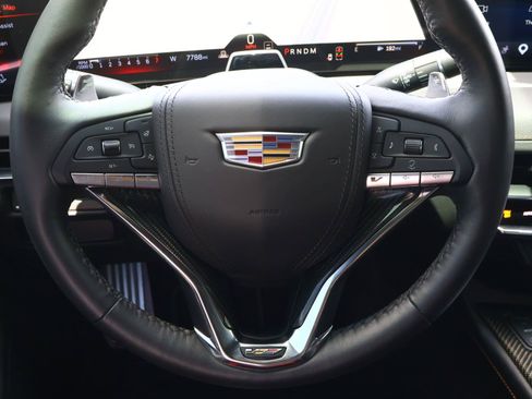 Used 2026 Cadillac CT5 V RWD image 13
