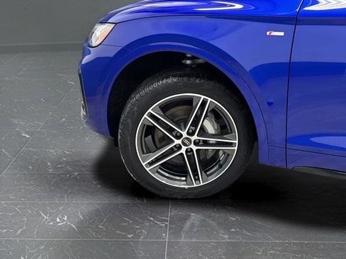 Used 2023 Audi Q5 e Premium Plus w/ Premium Plus Package image 36