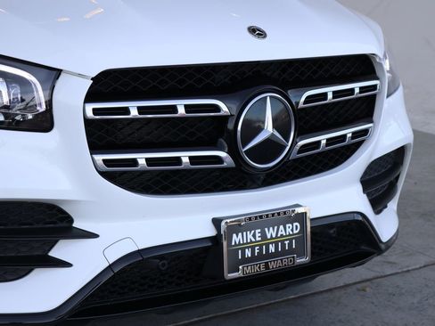 Used 2023 Mercedes-Benz GLS 450 4MATIC image 12