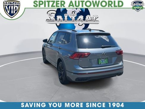 Used 2024 Volkswagen Tiguan SE R-Line FWD image 8