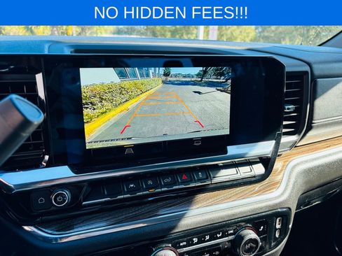 Used 2025 Chevrolet Silverado 1500 LT AWD/4WD image 35