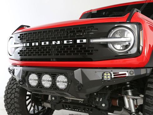 Used 2023 Ford Bronco Wildtrak AWD/4WD image 4