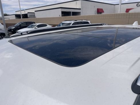 Used 2017 Ford Explorer Limited w/ Equipment Group 301A image 6