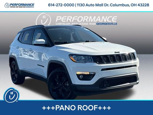 Used 2021 Jeep Compass Latitude w/ Sun and Sound Group AWD/4WD image 1