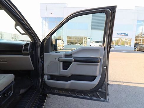 Used 2018 Ford F150 XLT w/ Equipment Group 302A Luxury image 47