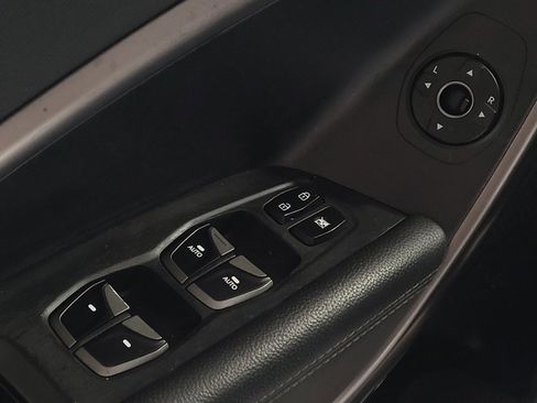 Used 2017 Hyundai Santa Fe Sport image 27