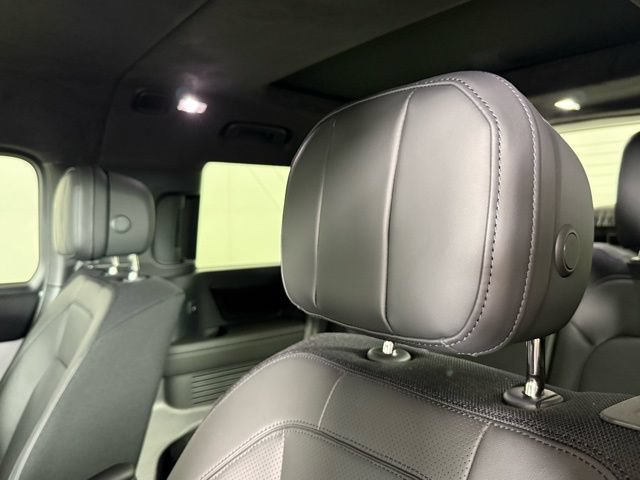 New 2026 Land Rover Defender 130 V8 AWD/4WD image 27