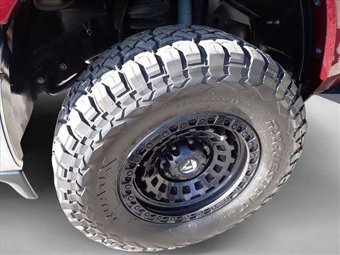 Used 2019 RAM 2500 Laramie AWD/4WD image 7
