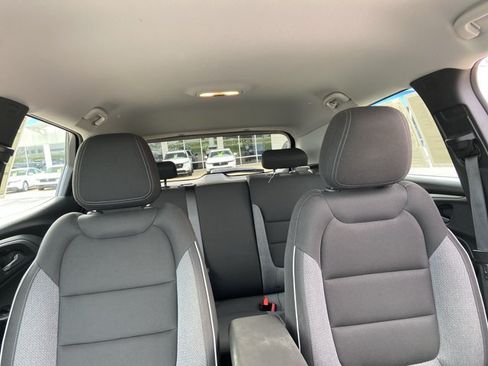 Used 2021 Chevrolet TrailBlazer LS AWD/4WD image 19