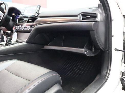 Used 2018 Honda Accord Sport image 65