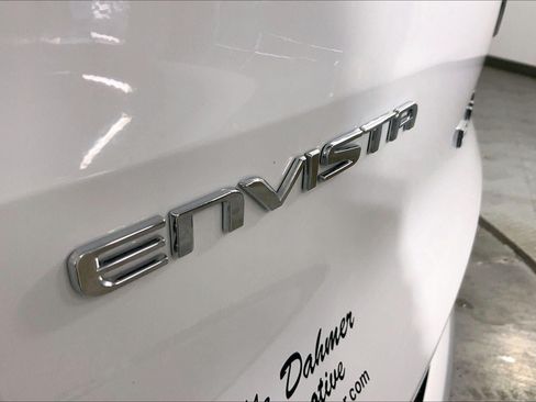 Used 2025 Buick Envista Sport Touring FWD image 8