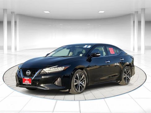Used 2023 Nissan Maxima SV w/ Floor Mat Group image 1