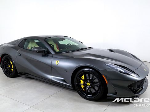 Used 2021 Ferrari 812 GTS RWD image 3