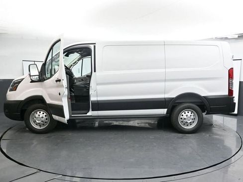 New 2025 Ford Transit 250 Low Roof AWD image 35