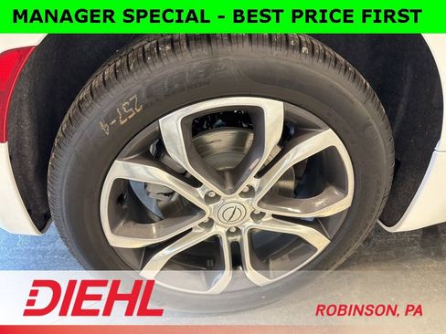 New 2026 Chrysler Pacifica Pinnacle image 8