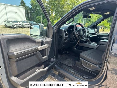 Used 2016 Ford F150 XLT w/ Equipment Group 301A Mid AWD/4WD image 9