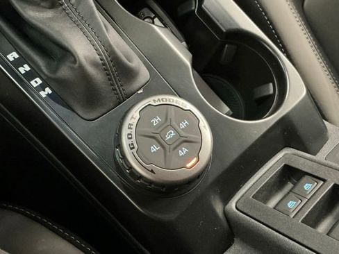 New 2025 Ford Bronco Outer Banks w/ Sasquatch Package image 23