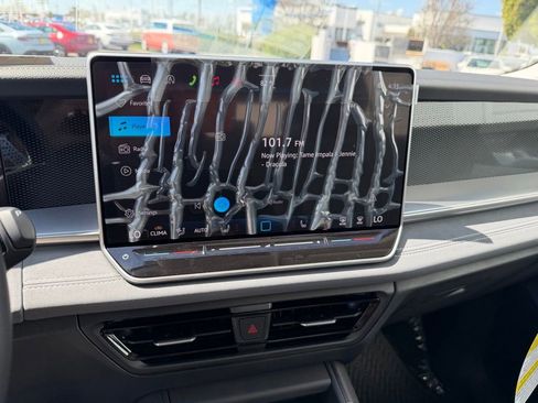 New 2026 Volkswagen Tiguan SE AWD/4WD image 23