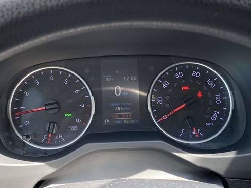 Used 2021 Toyota RAV4 LE FWD image 35