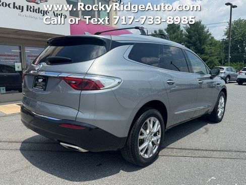 Used 2023 Buick Enclave Essence w/ Experience Buick Package AWD/4WD image 7
