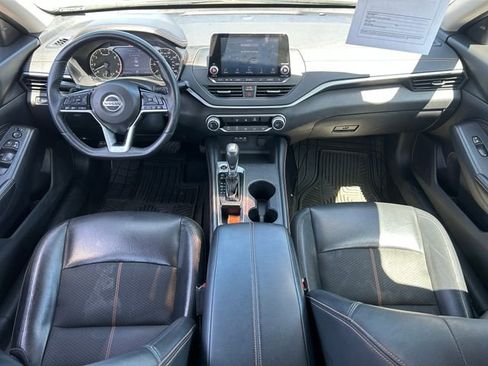 Used 2019 Nissan Altima 2.5 SR FWD image 29