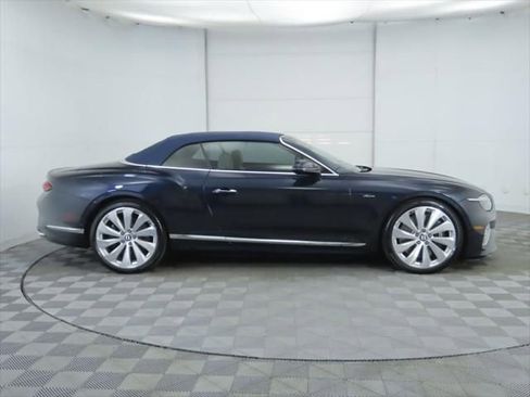 New 2026 Bentley Continental GTC image 12