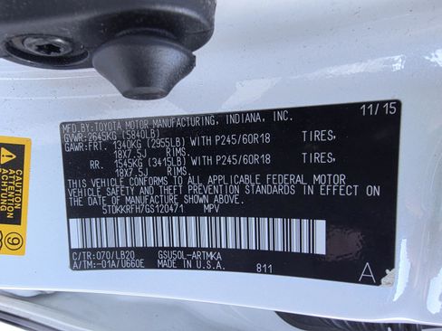 Used 2016 Toyota Highlander XLE image 13