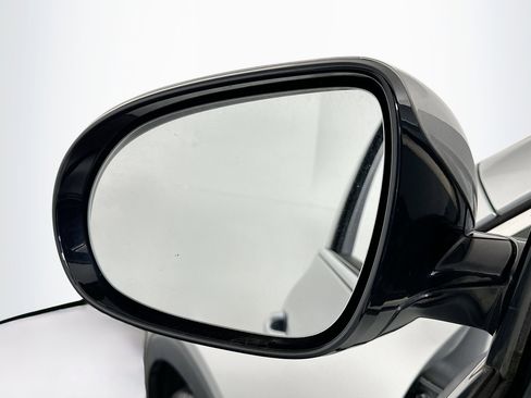 Used 2016 Kia Sorento LX w/ LX Convenience Package image 16