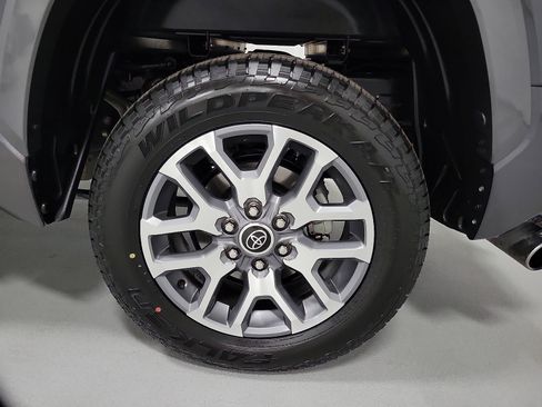 Used 2023 Toyota Tundra 1794 Edition AWD/4WD image 8