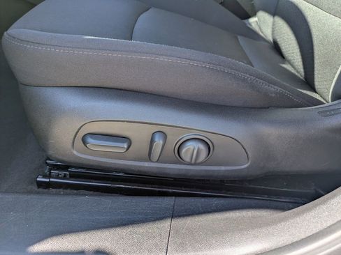 Used 2024 Chevrolet Malibu LT image 8