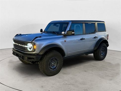 Certified 2024 Ford Bronco Badlands image 1