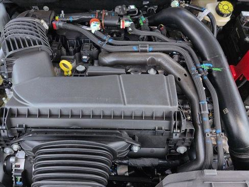 New 2025 Ford Maverick Lobo image 16