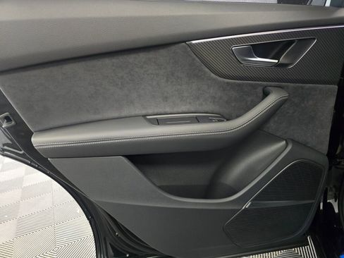 New 2026 Audi SQ7 Premium Plus image 21