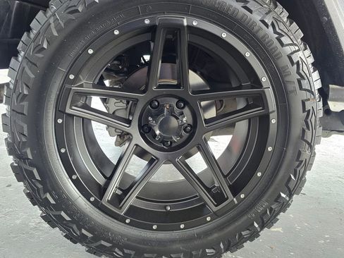 Used 2019 Jeep Wrangler Unlimited Sport S AWD/4WD image 33