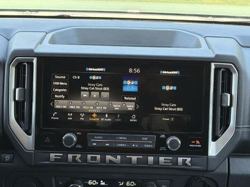 Certified 2025 Nissan Frontier SV w/ SV Convenience Package RWD image 3