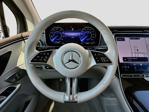 Used 2023 Mercedes-Benz EQE 350+ 4MATIC SUV w/ AMG Line Exterior Package image 11